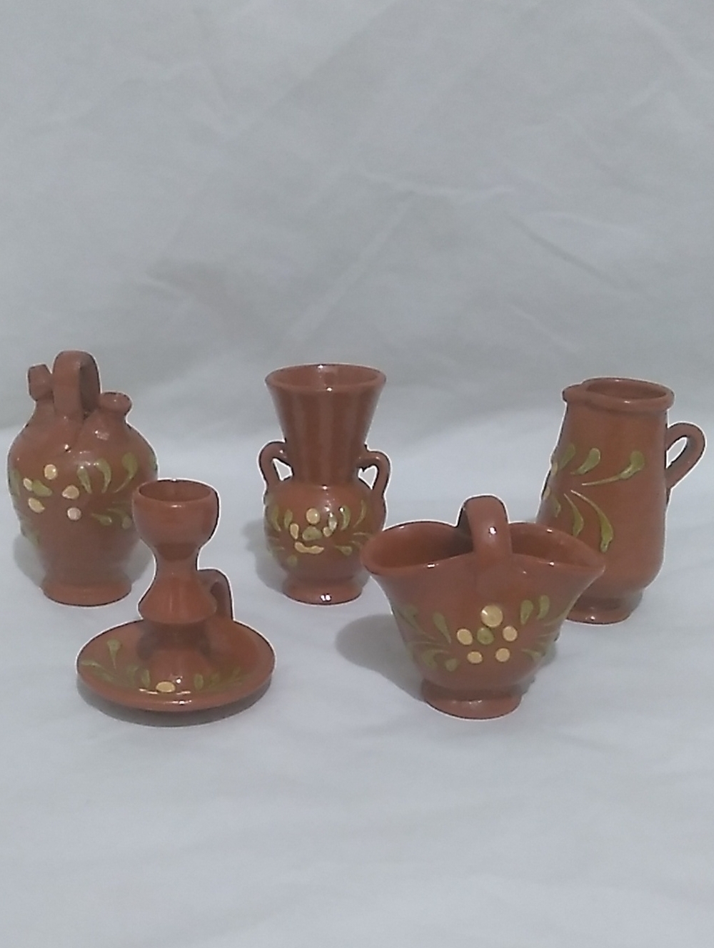 Vintage Hand-Painted Terracotta Miniature Vases 5 Pieces (S1)